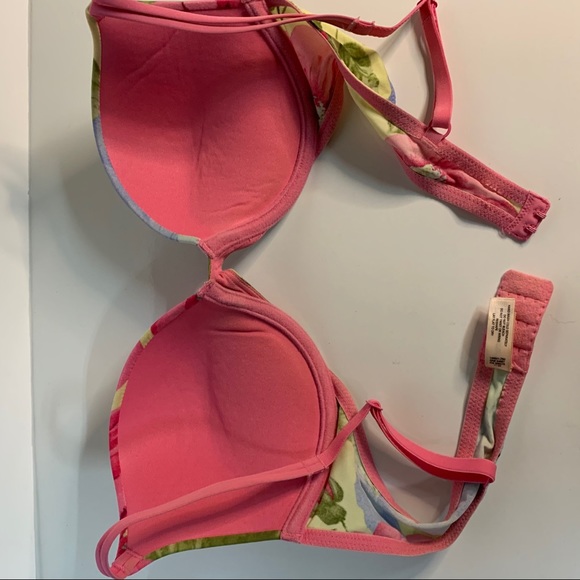 Victoria Secret bra - Picture 3 of 8